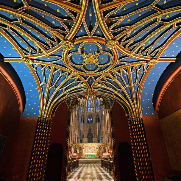 Quire Screen Vaults