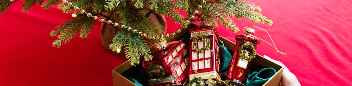 London Christmas decorations