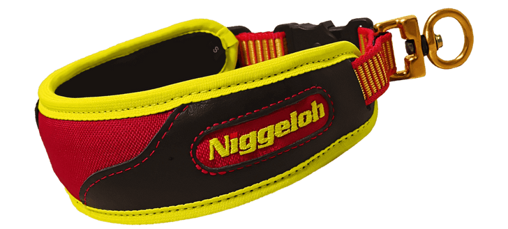 Niggeloh TRAIL Blood Tracking Collar, size XS 30–40 cm, quick-release snap, 4.8 cm wide, side view