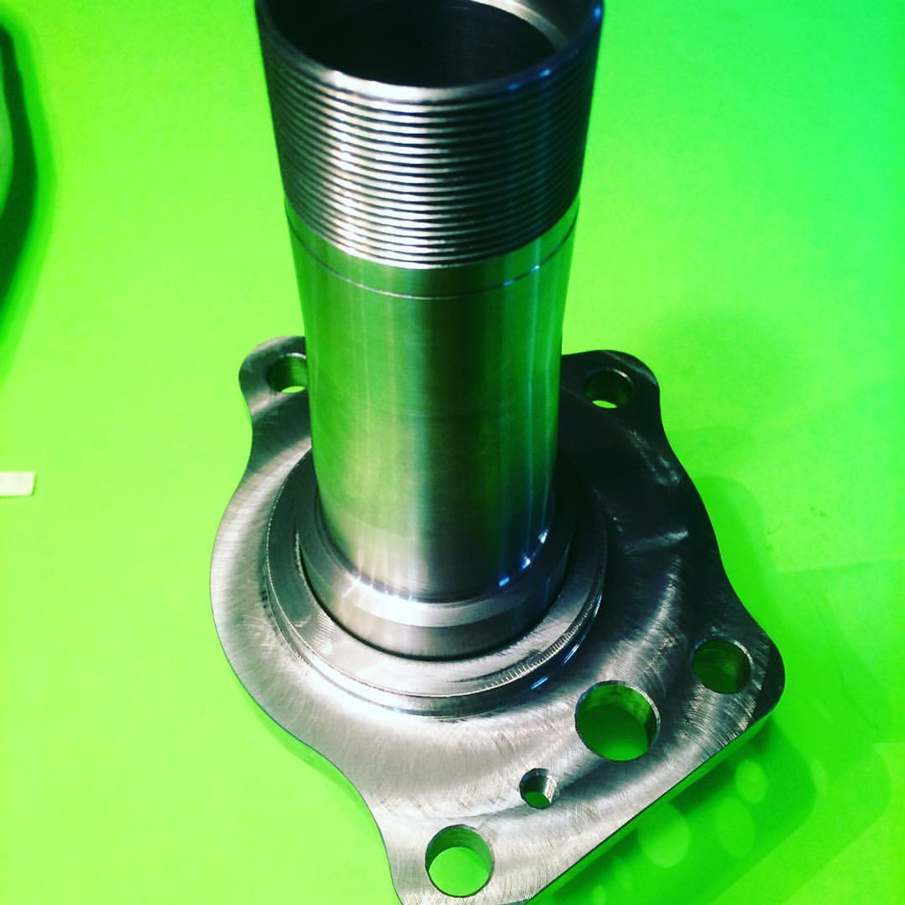 fj80 fzj80 rear full float spindle chrome-moly