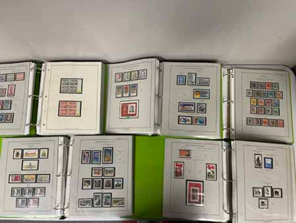 Saar and German Democratic Republic Instant Collections - 900212