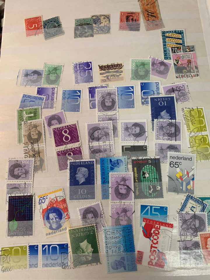 NETHERLANDS – EXPANSIVE SELECTION IN 4 STOCK BOOKS – 426122