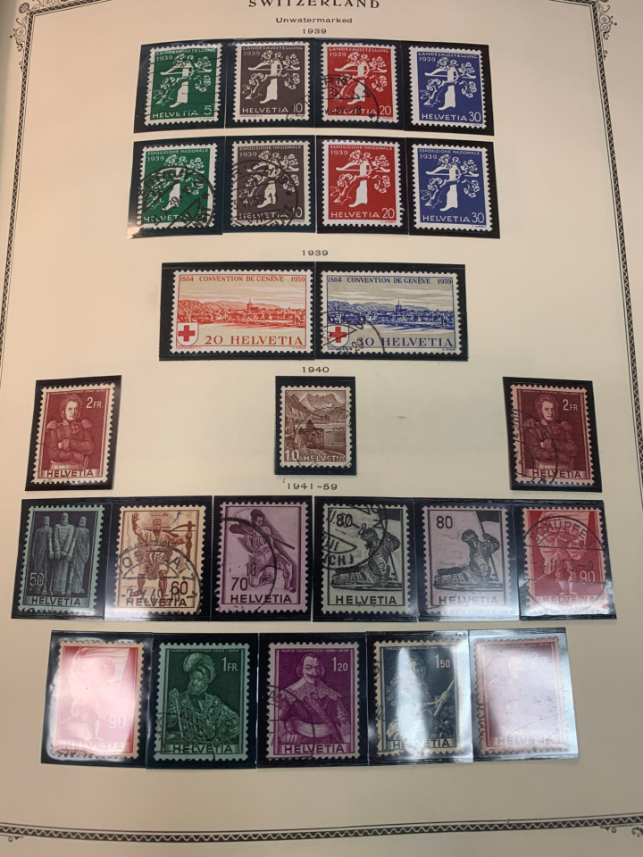 SWITZERLAND – COLLECTION IN A PAIR OF SCOTT SPECIALTY ALBUMS – 426029