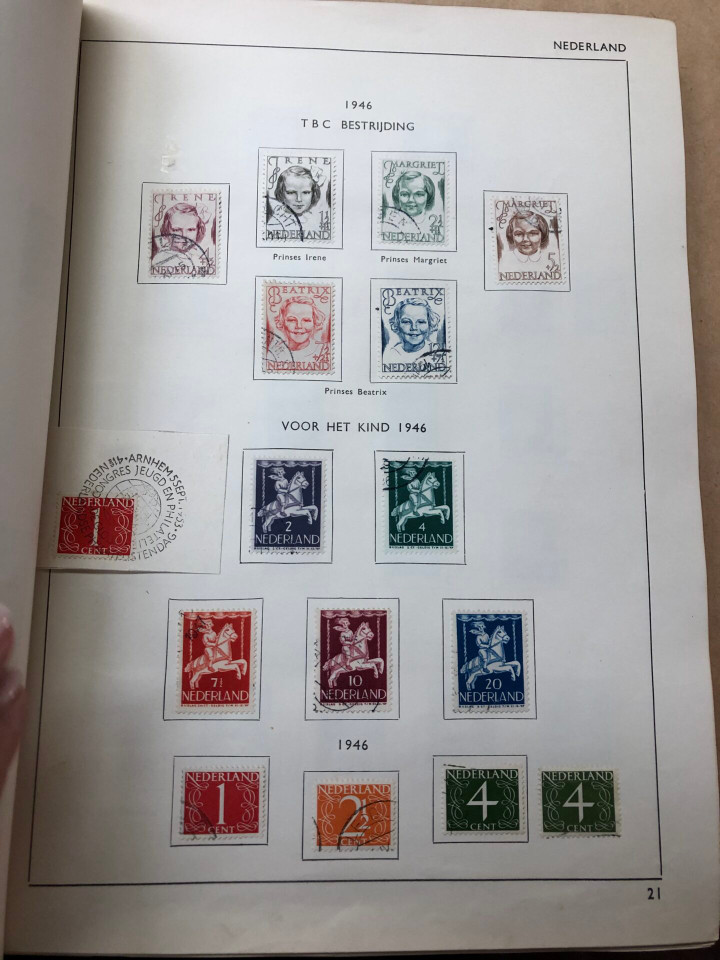 NETHERLANDS – MINT/USED 2 IN 1 COLLECTIONS – 426021
