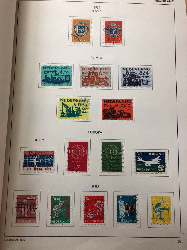 NETHERLANDS – MINT/USED 2 IN 1 COLLECTIONS – 426021