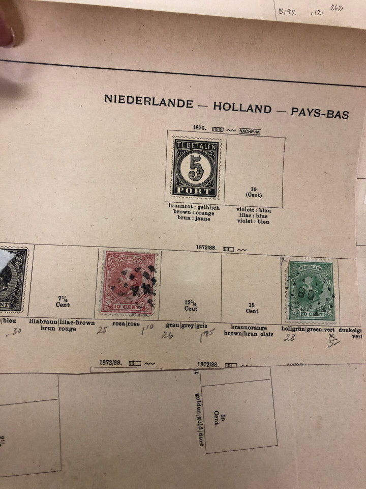 INTERNATIONAL CLASSICS SELECTION – 425979