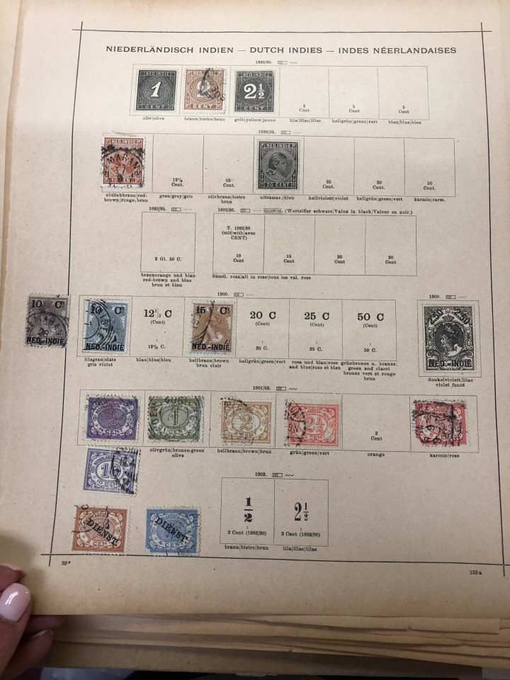 INTERNATIONAL CLASSICS SELECTION – 425979