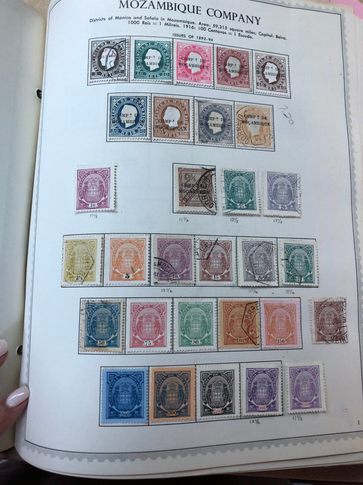 PORTUGAL & COLONIES – 426375