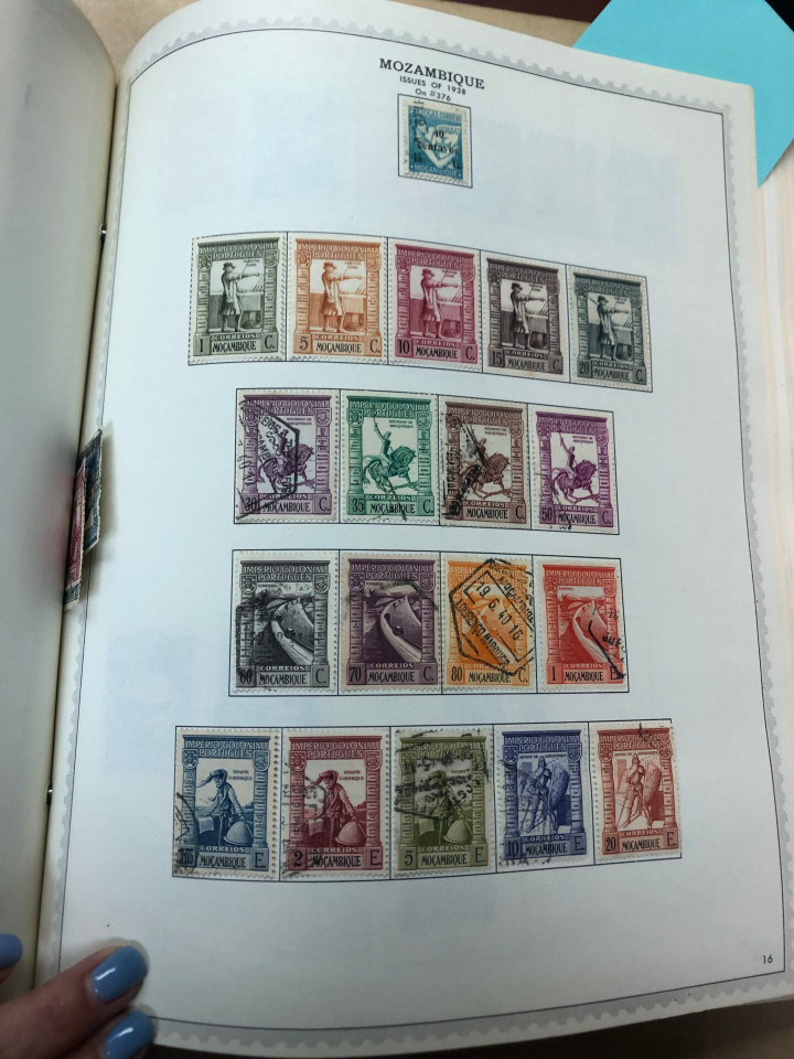 PORTUGAL & COLONIES – 426375