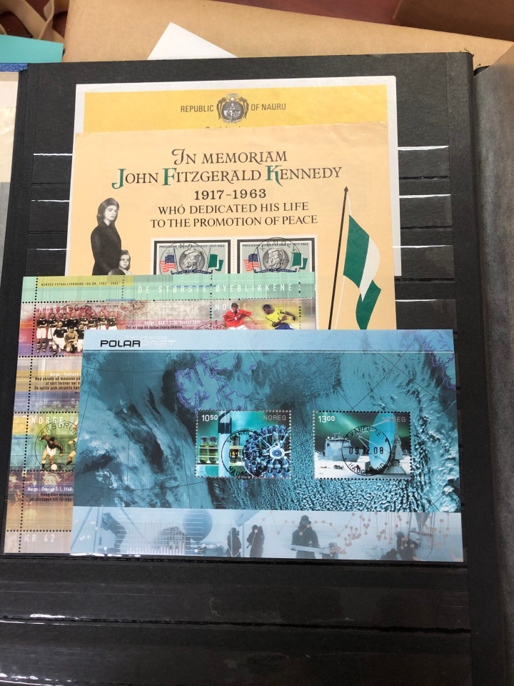 INTERNATIONAL SELECTION – 425985