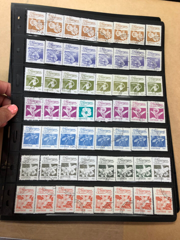 MINT AND USED INTERNATIONAL SELECTION – 425984