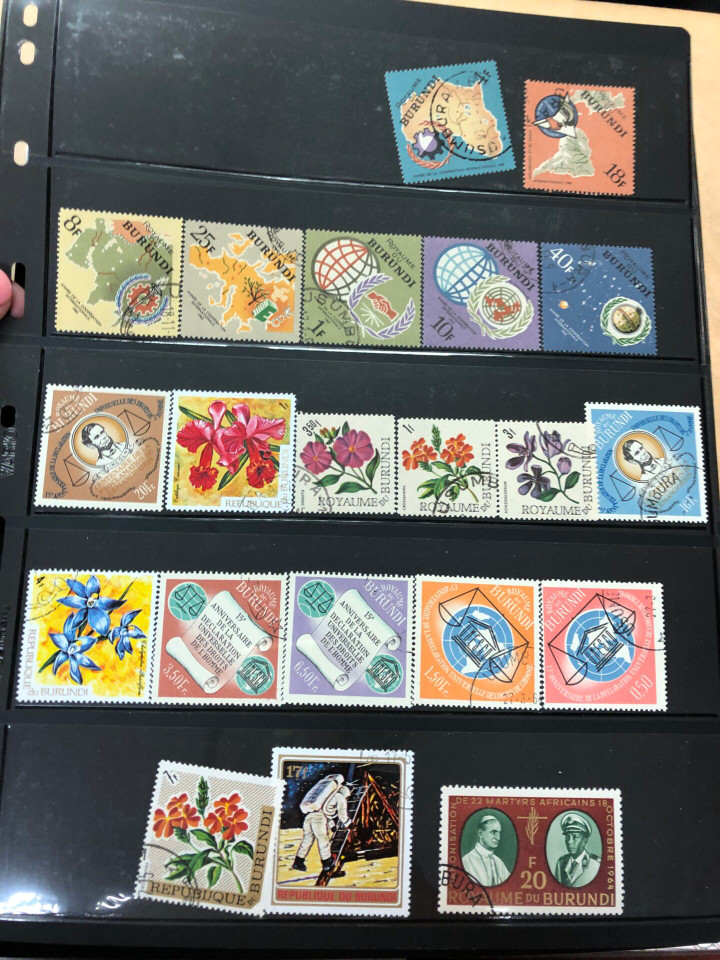 MINT AND USED INTERNATIONAL SELECTION – 425984