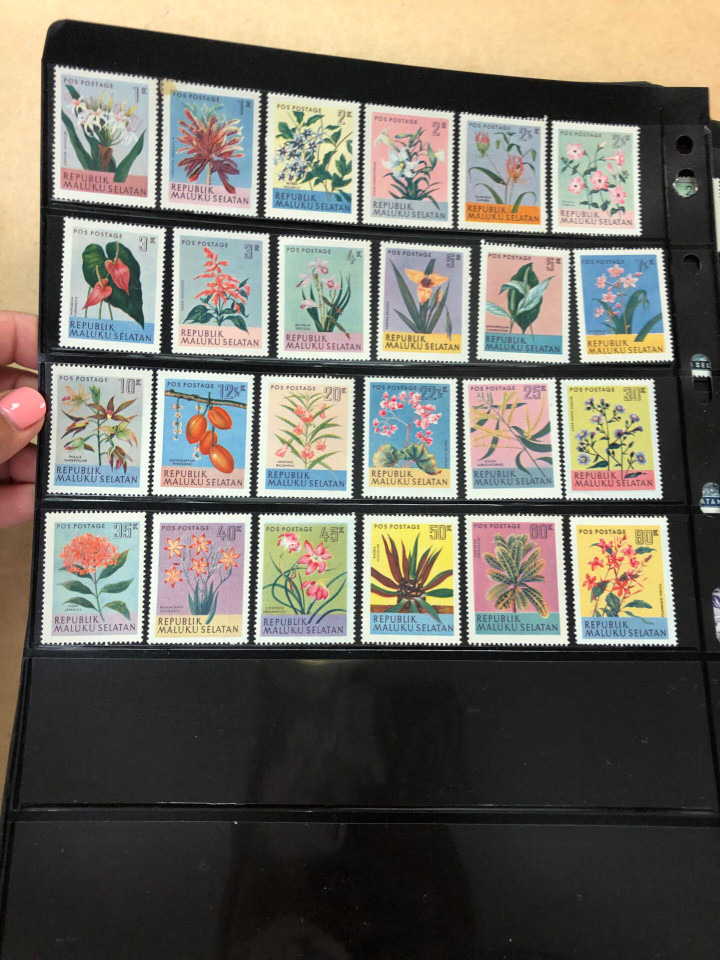 MINT AND USED INTERNATIONAL SELECTION – 425984