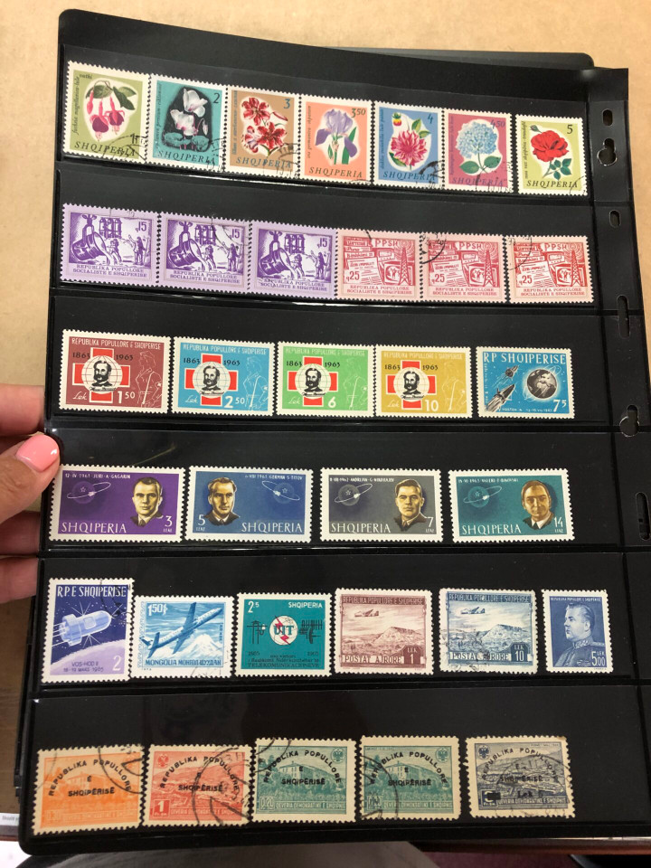 MINT AND USED INTERNATIONAL SELECTION – 425984