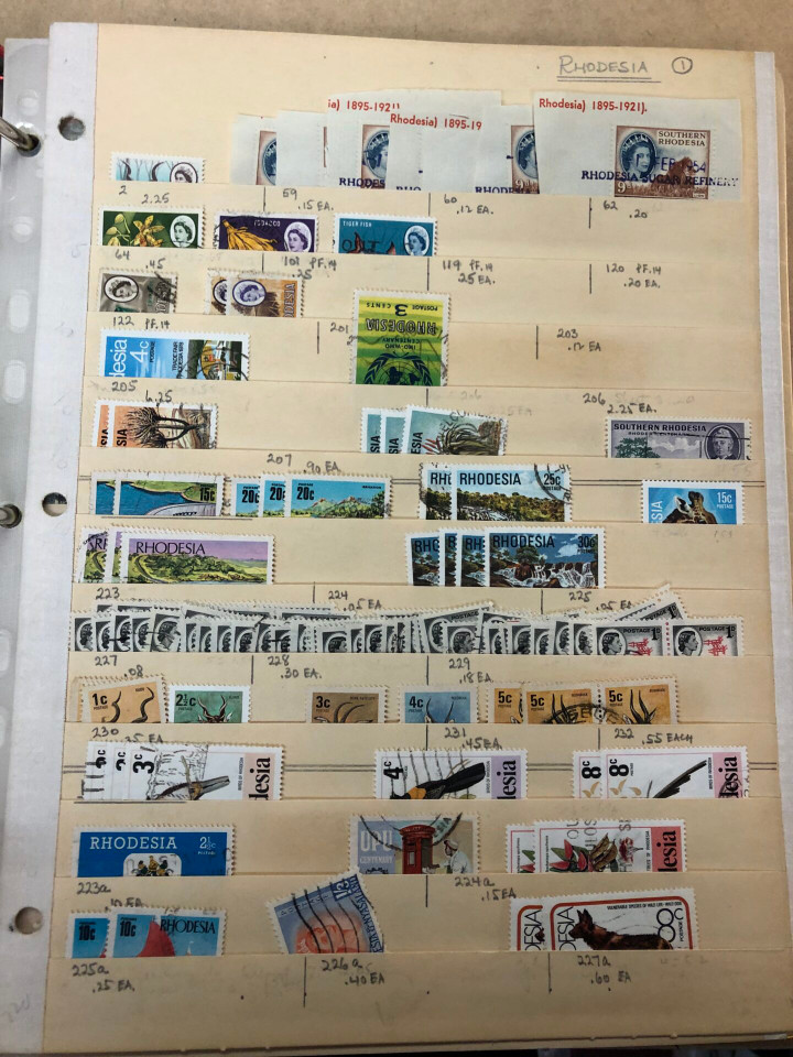 INTERNATIONAL SELECTION IN THREE MASSIVE VOLUMES – 425970