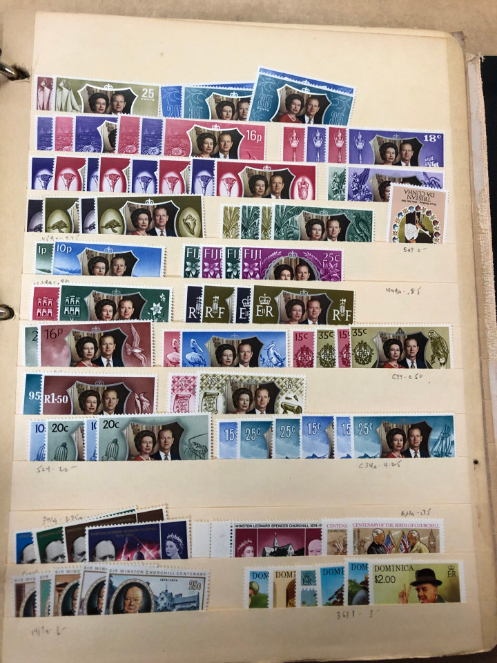 INTERNATIONAL SELECTION IN THREE MASSIVE VOLUMES – 425970