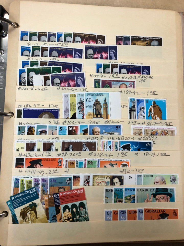 INTERNATIONAL SELECTION IN THREE MASSIVE VOLUMES – 425970