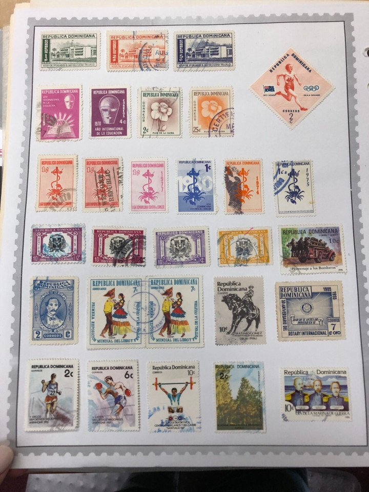 INTERNATIONAL COLLECTION - C TO F COUNTRIES - 425951