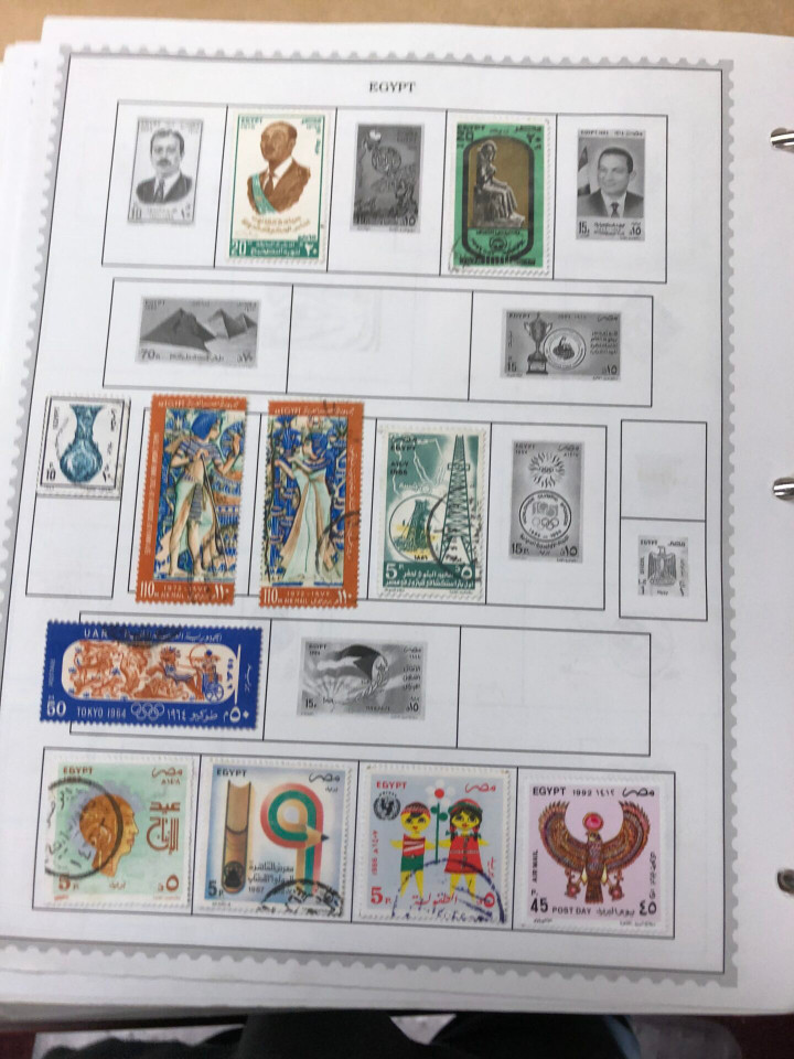 INTERNATIONAL COLLECTION - C TO F COUNTRIES - 425951