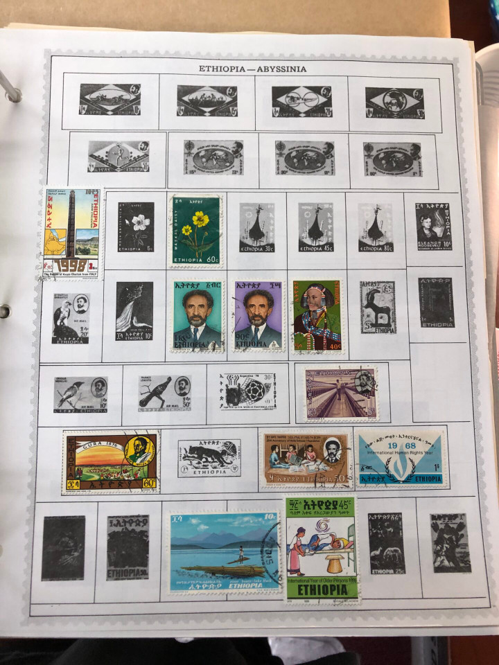 INTERNATIONAL COLLECTION - C TO F COUNTRIES - 425951