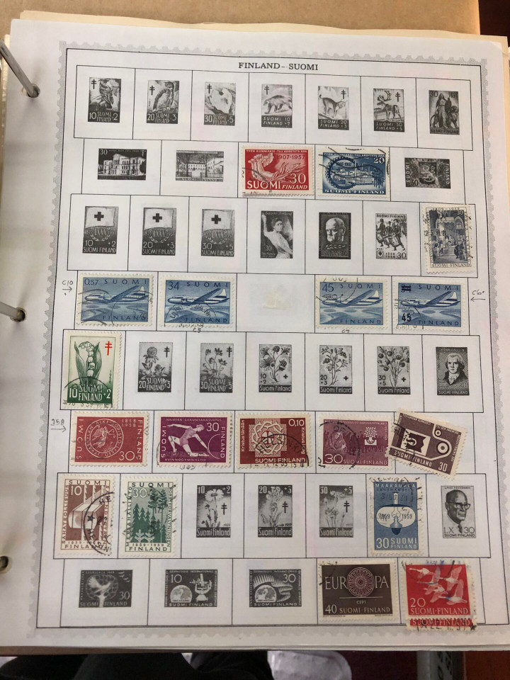 INTERNATIONAL COLLECTION - C TO F COUNTRIES - 425951