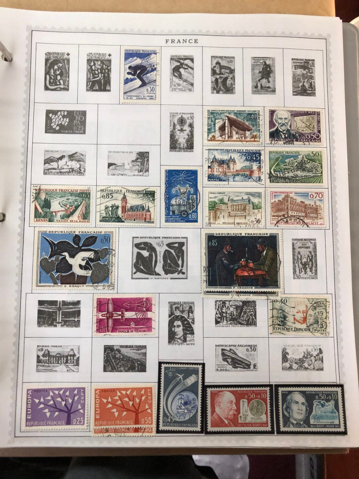 INTERNATIONAL COLLECTION - C TO F COUNTRIES - 425951