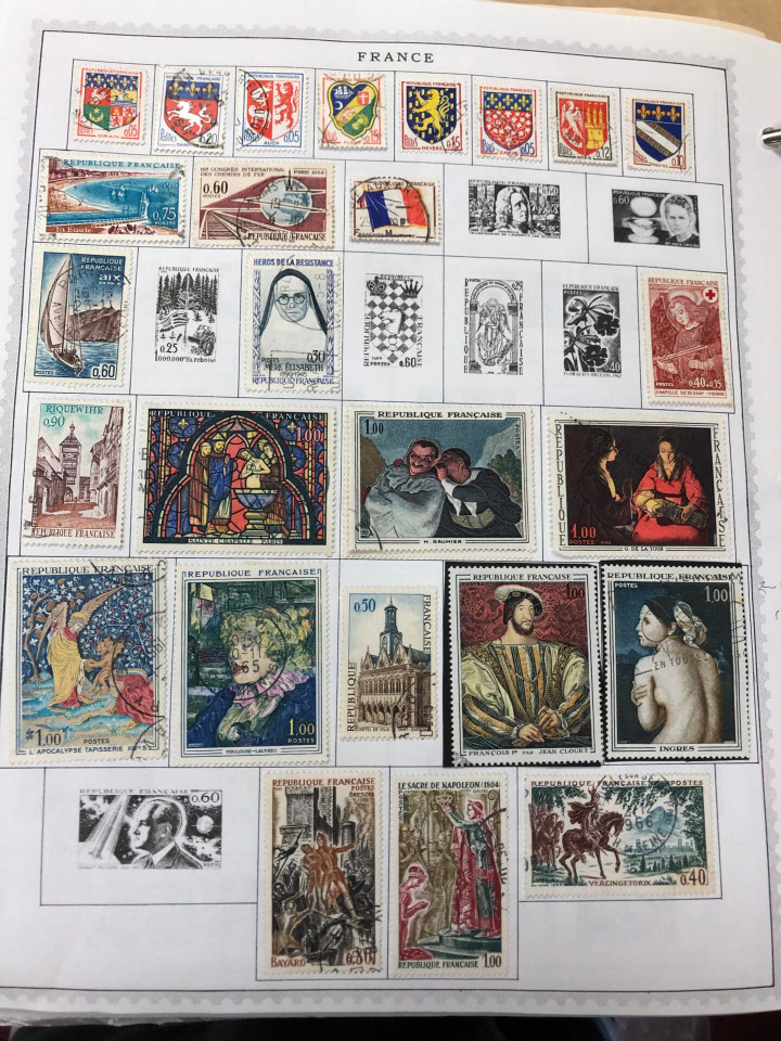 INTERNATIONAL COLLECTION - C TO F COUNTRIES - 425951