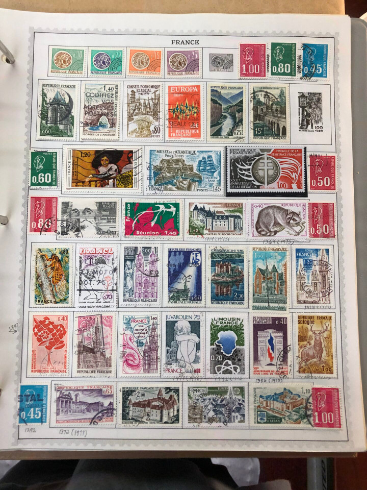 INTERNATIONAL COLLECTION - C TO F COUNTRIES - 425951