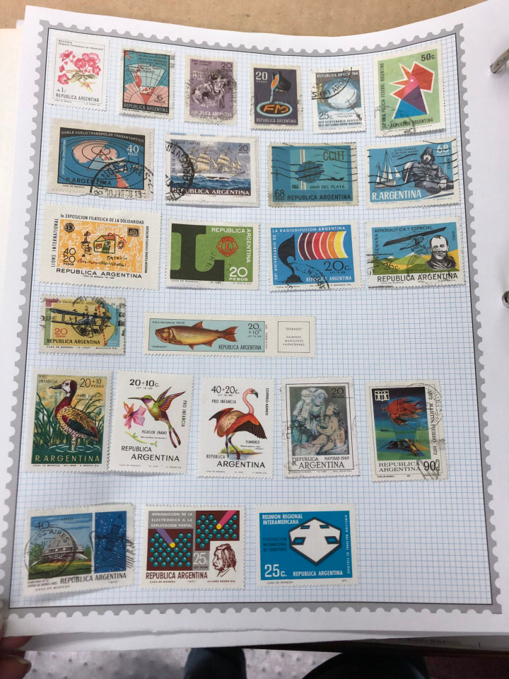 INTERNATIONAL COLLECTION – ANTIGUA TO BURUNDI – 426346