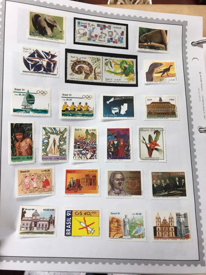 INTERNATIONAL COLLECTION – ANTIGUA TO BURUNDI – 426346