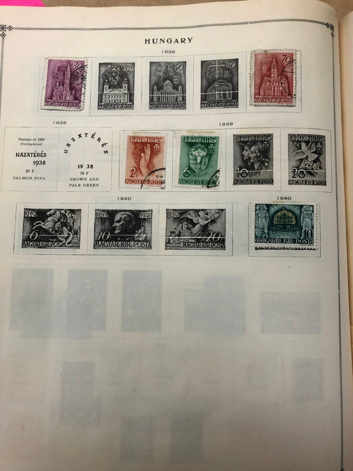 INTERNATIONAL JUNIOR POSTAGE STAMP ALBUM – 426359