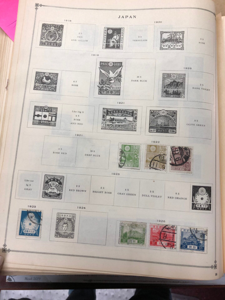 INTERNATIONAL JUNIOR POSTAGE STAMP ALBUM – 426359