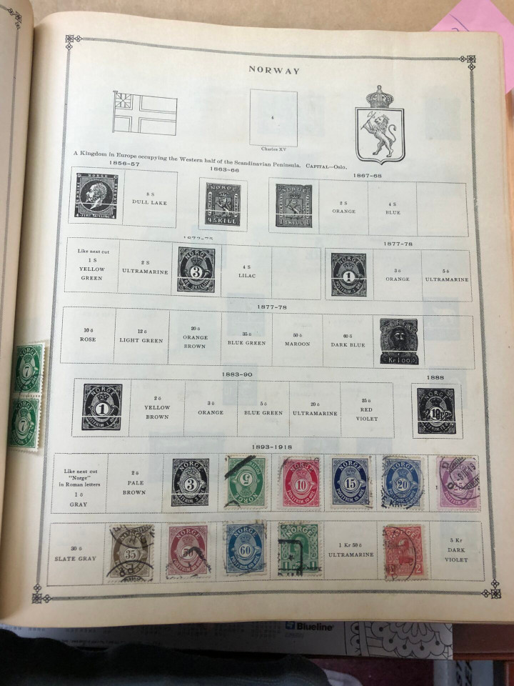 INTERNATIONAL JUNIOR POSTAGE STAMP ALBUM – 426359