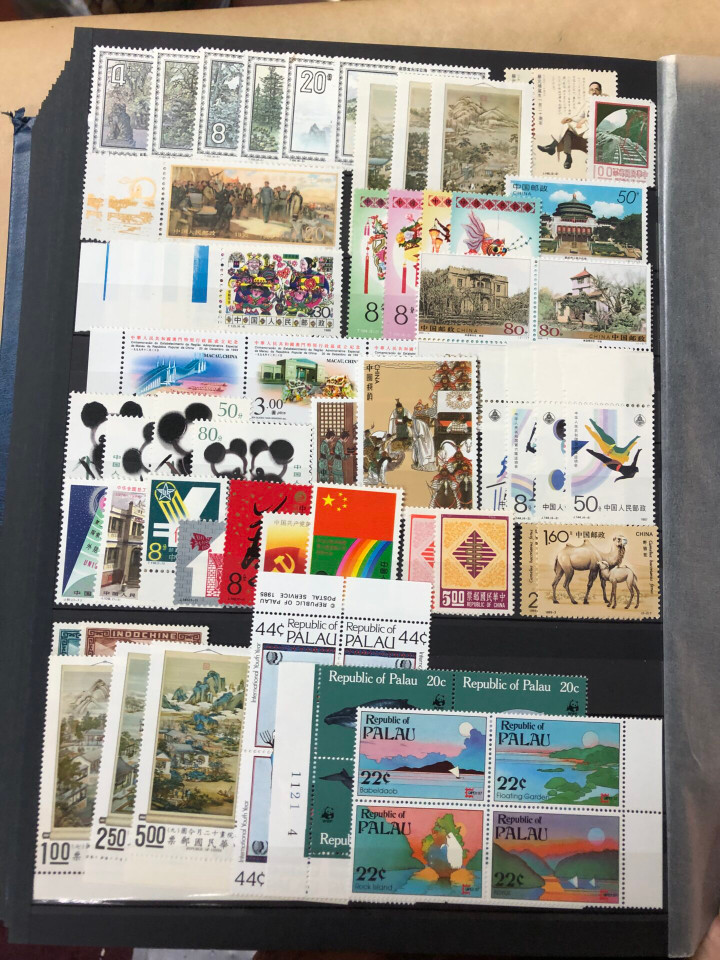 MODERN MINT INTERNATIONAL SELECTION – COMPLETE MINT SETS – 426371