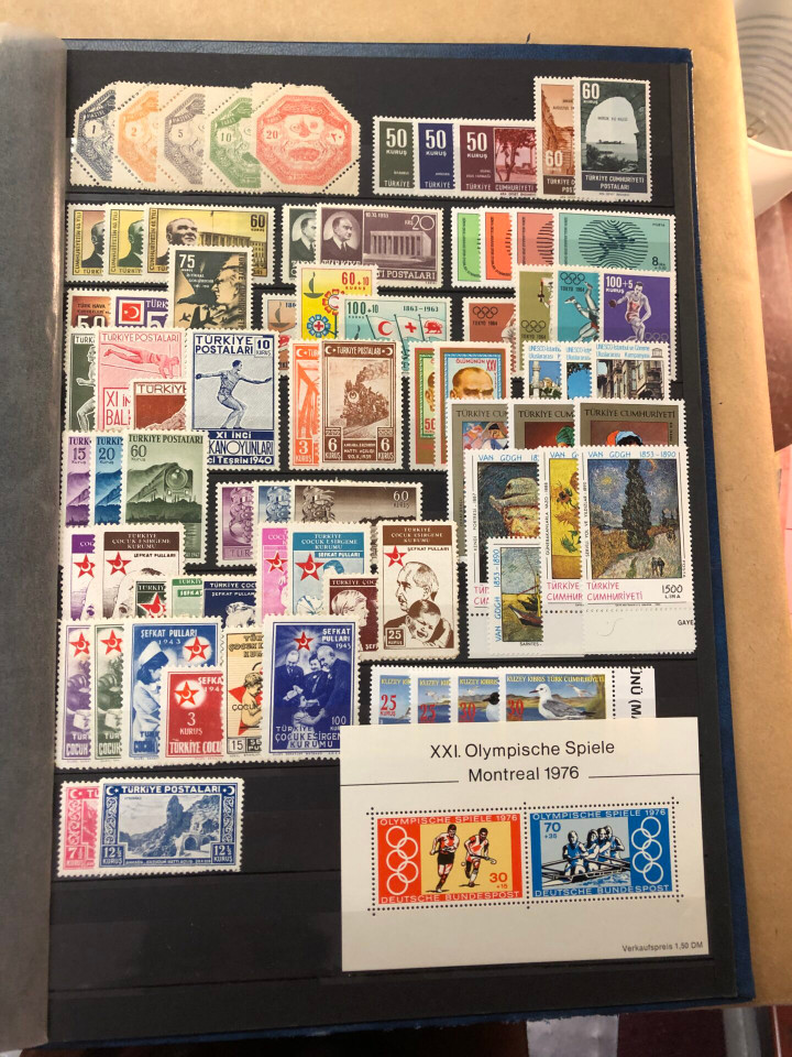 MODERN MINT INTERNATIONAL SELECTION – COMPLETE MINT SETS – 426371