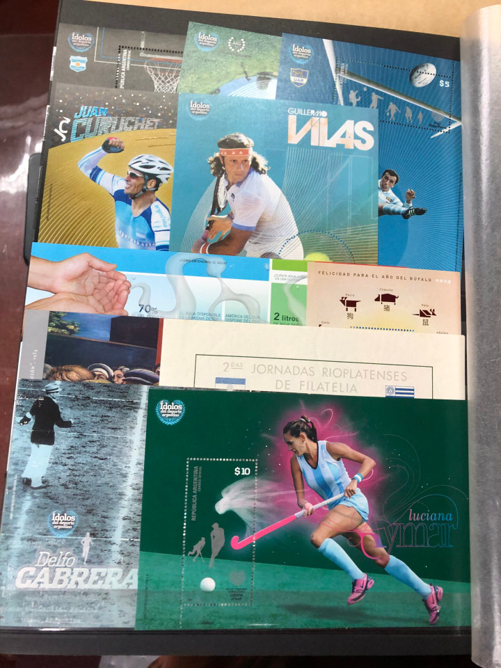 SELECTION OF MINT INTERNATIONAL SOUVENIR SHEETS – 426376