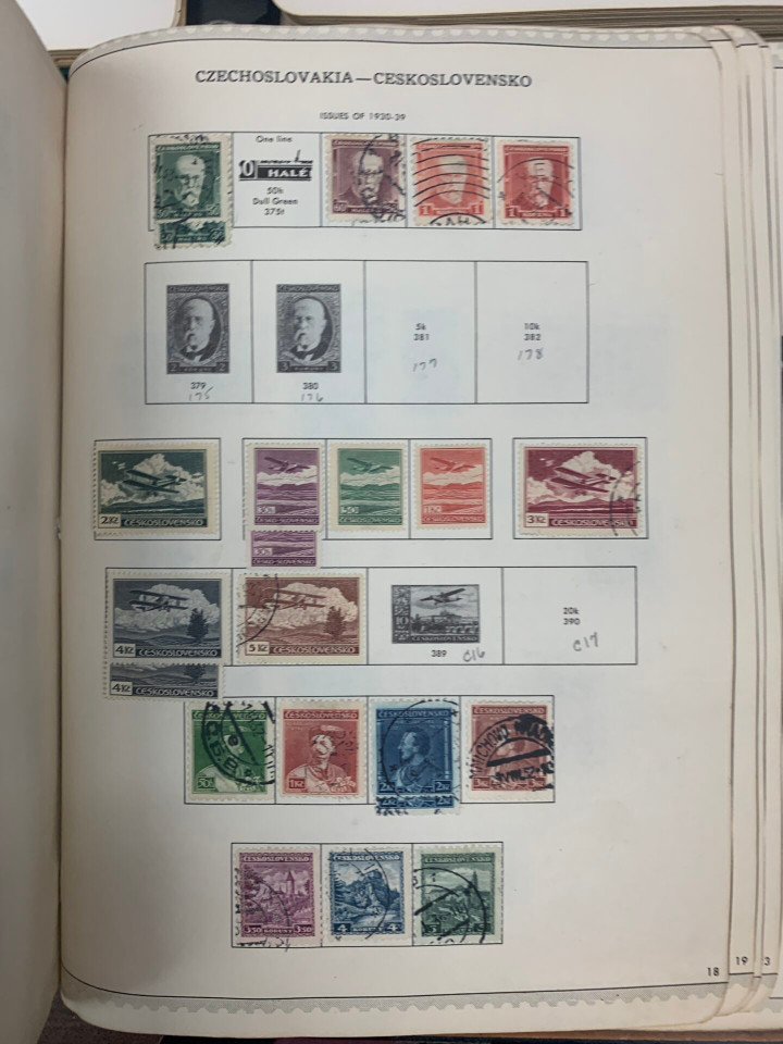 CZECHOSLOVAKIA – 4 VOLUMES COLLECTION – 426350