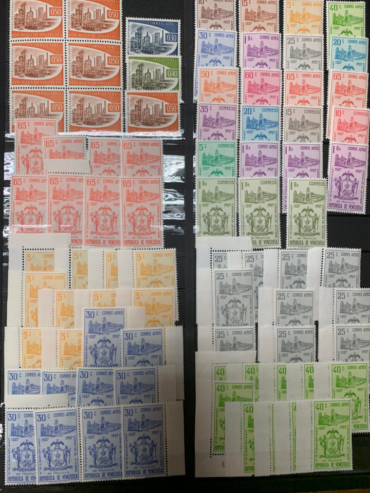 VENEZUELA – MINT SELECTION IN 8 STOCK BOOKS – 426360