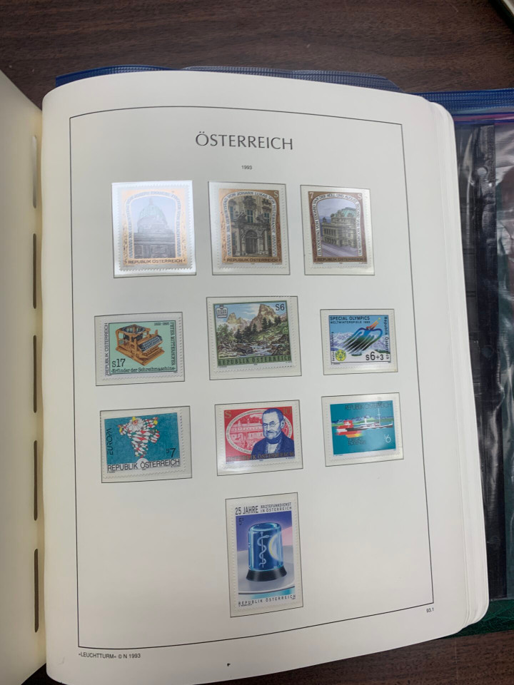 AUSTRIA – MODERN MINT COLLECTION 1945-1990'S IN THREE VOLUMES – 426367