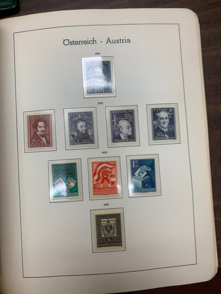 AUSTRIA – MODERN MINT COLLECTION 1945-1990'S IN THREE VOLUMES – 426367