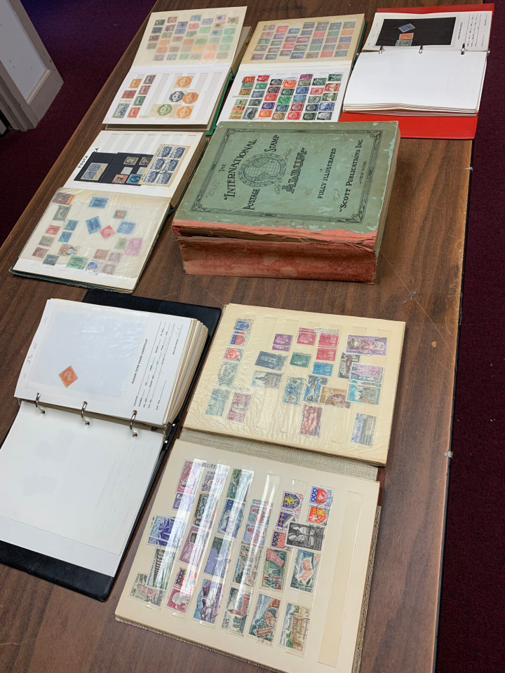 INTERNATIONAL SELECTION BUILT AROUND SCOTT INTERNATIONAL ALBUM FROM 1940s – 426290