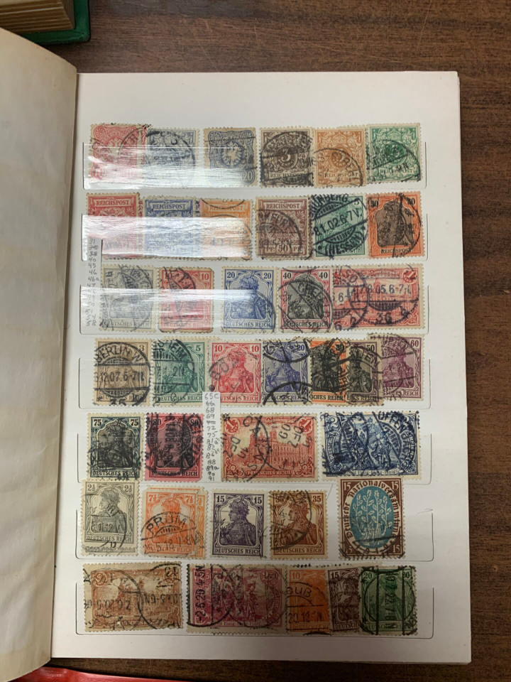 INTERNATIONAL SELECTION BUILT AROUND SCOTT INTERNATIONAL ALBUM FROM 1940s – 426290