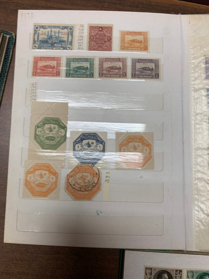 INTERNATIONAL SELECTION BUILT AROUND SCOTT INTERNATIONAL ALBUM FROM 1940s – 426290