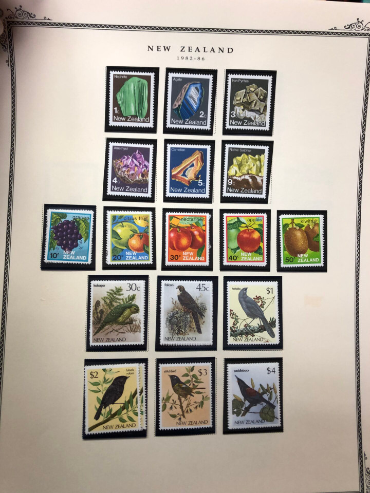 NEW ZEALAND – HIGH QUALITY COLLECTION IN TWO SCOTT SPECIALTY ALBUMS – 426301