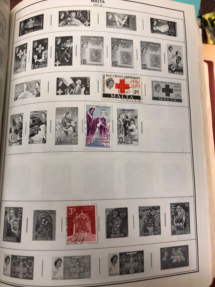 INTERNATIONAL COLLECTION JAMAICA TO ZAMBIA IN MONSTER SIZED CITATION ALBUM – 426663