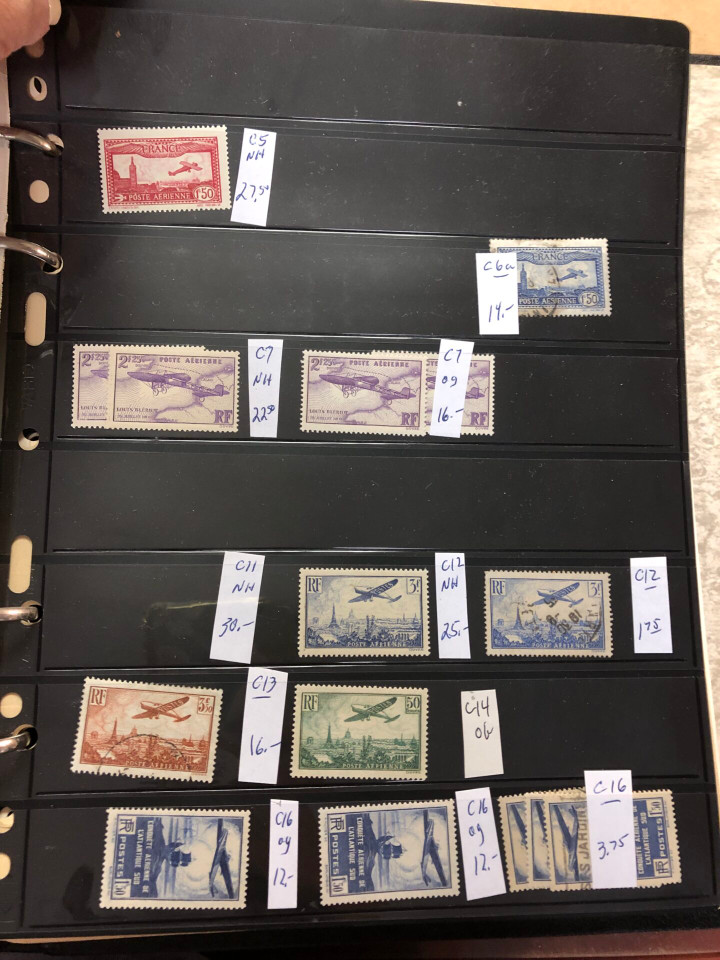 FRANCE – PREMIUM BACK-OF-THE-BOOK SELECTION – 426232