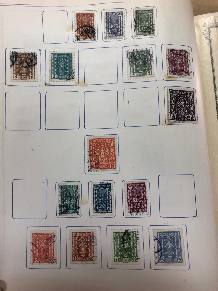 INTERNATIONAL COLLECTION – 426618