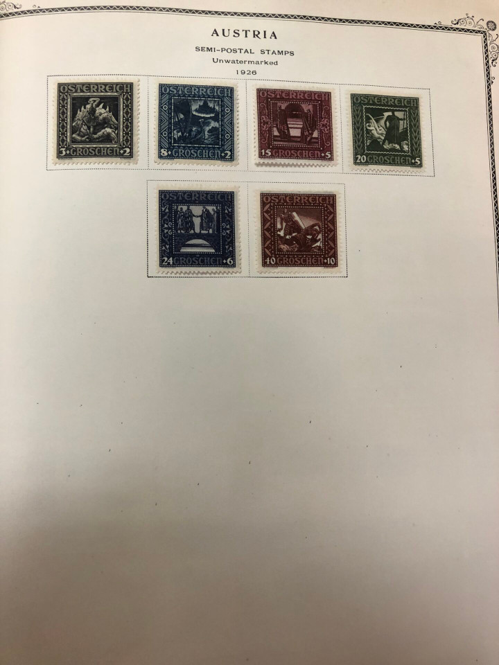 INTERNATIONAL COLLECTION – 426618