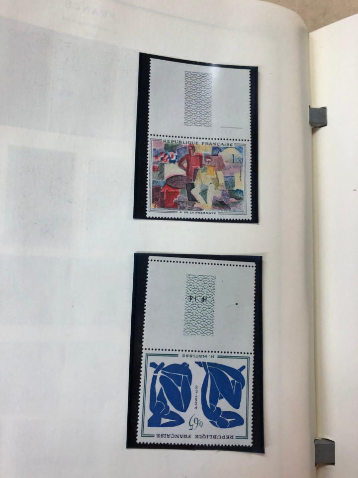 FRANCE – LOVELY COLLECTION IN BROWN SCOTT ALBUM – 426621