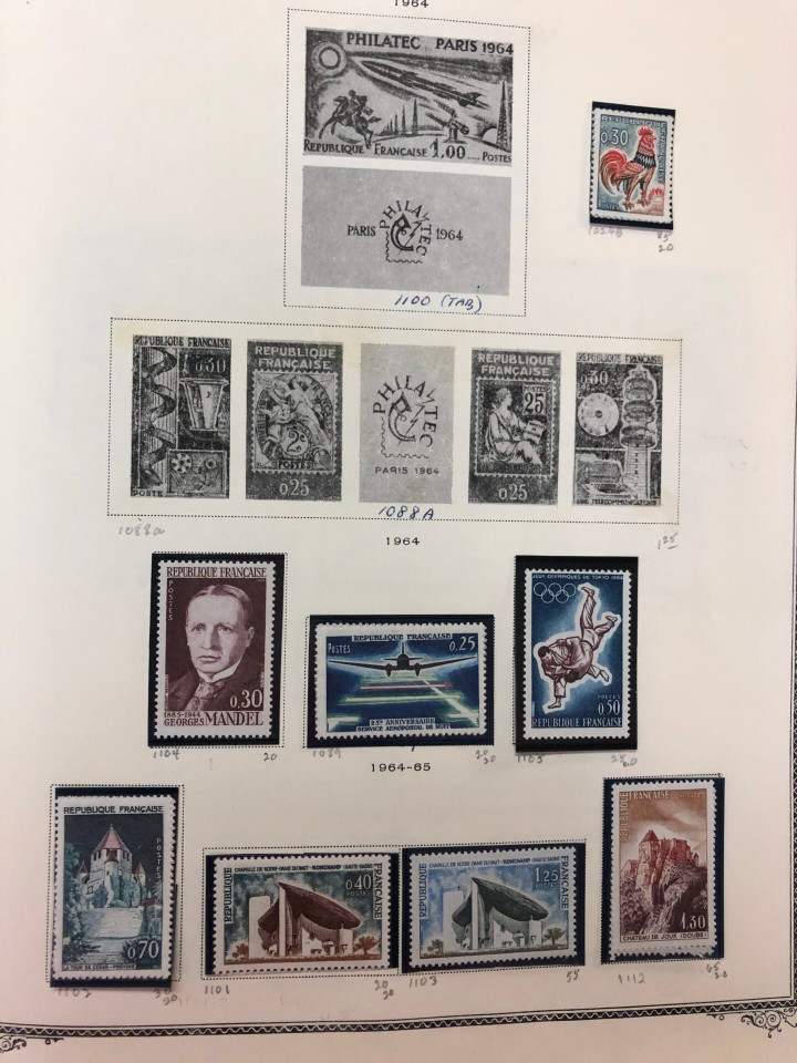 FRANCE – LOVELY COLLECTION IN BROWN SCOTT ALBUM – 426621